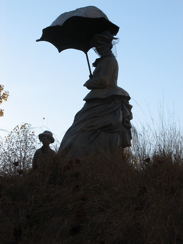 Silhouette of woman and child sculpture