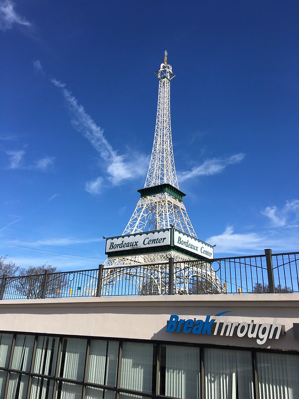 Bordeaux Center Eiffel Tower